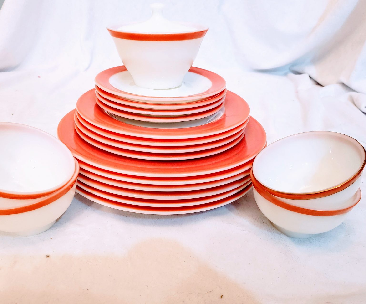 Vintage Pyrex Dish Set With Box And Sugar Bowl Setting For 4 Aunt