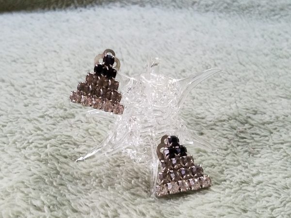Vintage Ombre Rhinestone Triangle Clip On Earrings