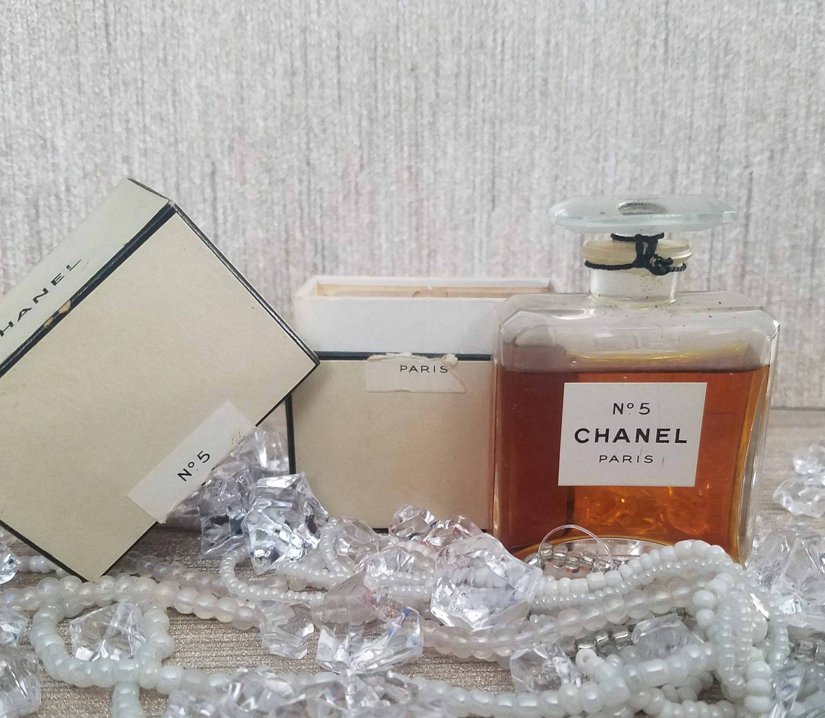 Vintage CHANEL No 5 PERFUME 1/3 Oz. & 2 1/4” Tall Bottle and Box