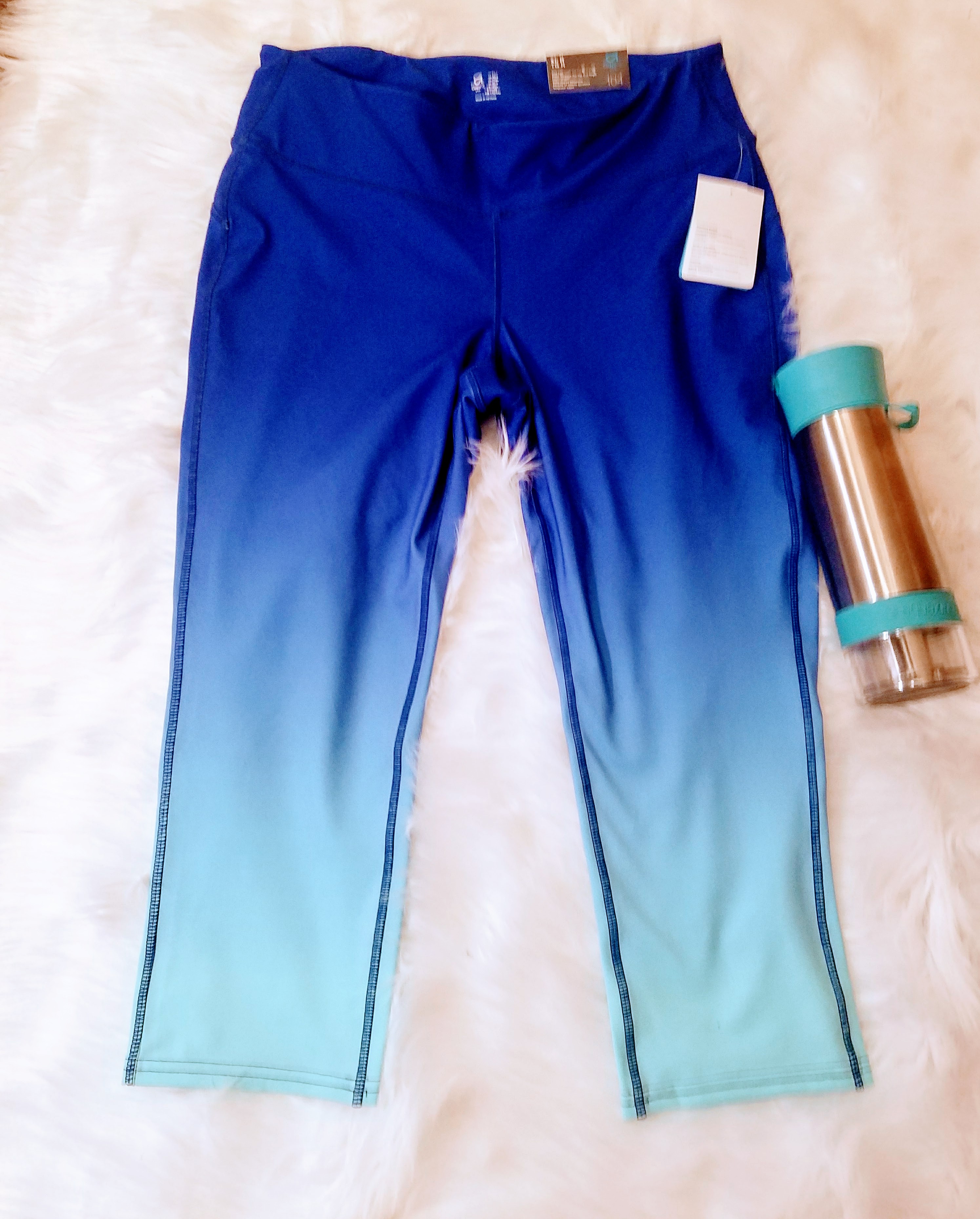 Gap Factory NWT Blue Ombre Fit Capri Pants - XL