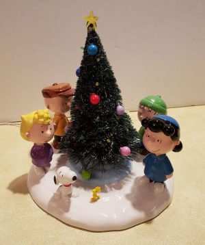 Department 56 A Charlie Brown Christmas