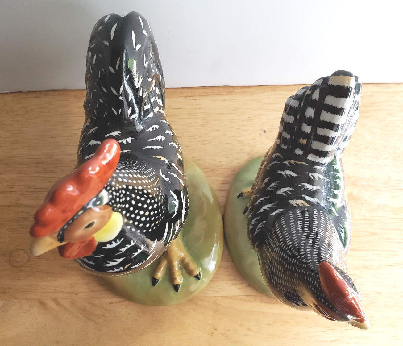 Pair Of Jeanne Reed Chicken Statues Aunt Gladys Attic