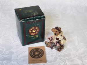 Boyds Bears Bearstone Collection Bailey Hearts Desire