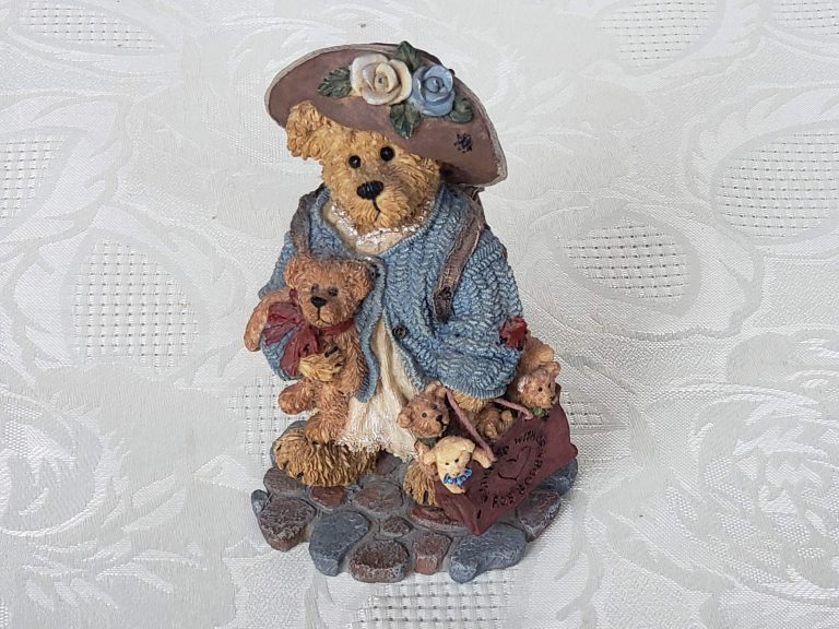 Boyds Bears – Aunt Gladys' Attic