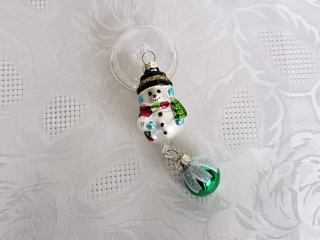 Glass Snowman Ornament – Aunt Gladys' Attic