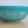 Vintage Turquoise Butterprint 444 Pyrex 4 Quart Cinderella Mixing Bowl –  Aunt Gladys' Attic