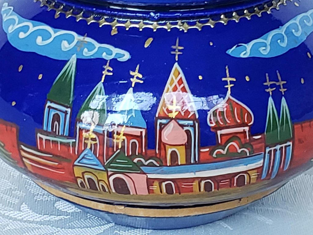 Russian music box заставка