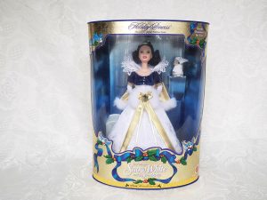 Mattel Disney Holiday Princess Snow White Doll