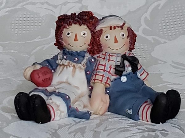 Enesco Raggedy Ann Andy "Forever True" Figurine