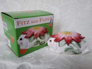 Fitz and Floyd Bunny Blooms Lidded Box