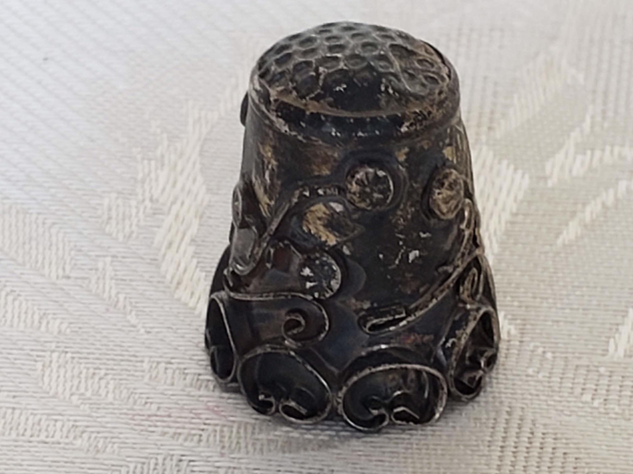 vintage sterling silver thimble marked