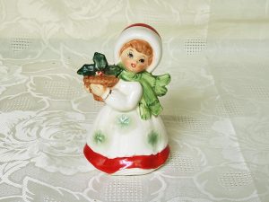 Vintage Lefton Christmas Girl With Holly Basket Figurine #7698