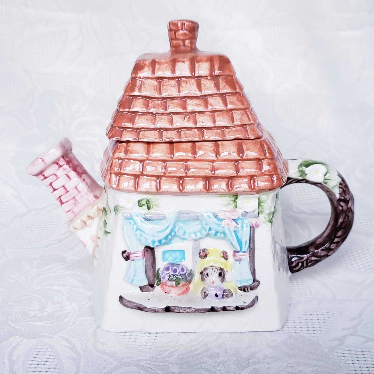 Heritage Mint Collectible Cottage Teapot Limited Collection