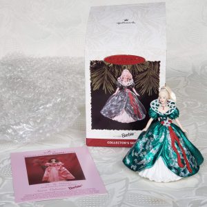 1995 Hallmark Keepsake Holiday Collection Barbie Doll Ornament