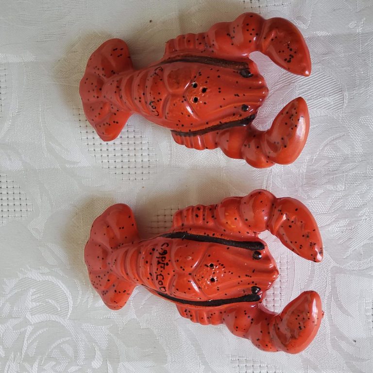 Lobster Salt and Pepper Shakers – Aunt Gladys' Attic